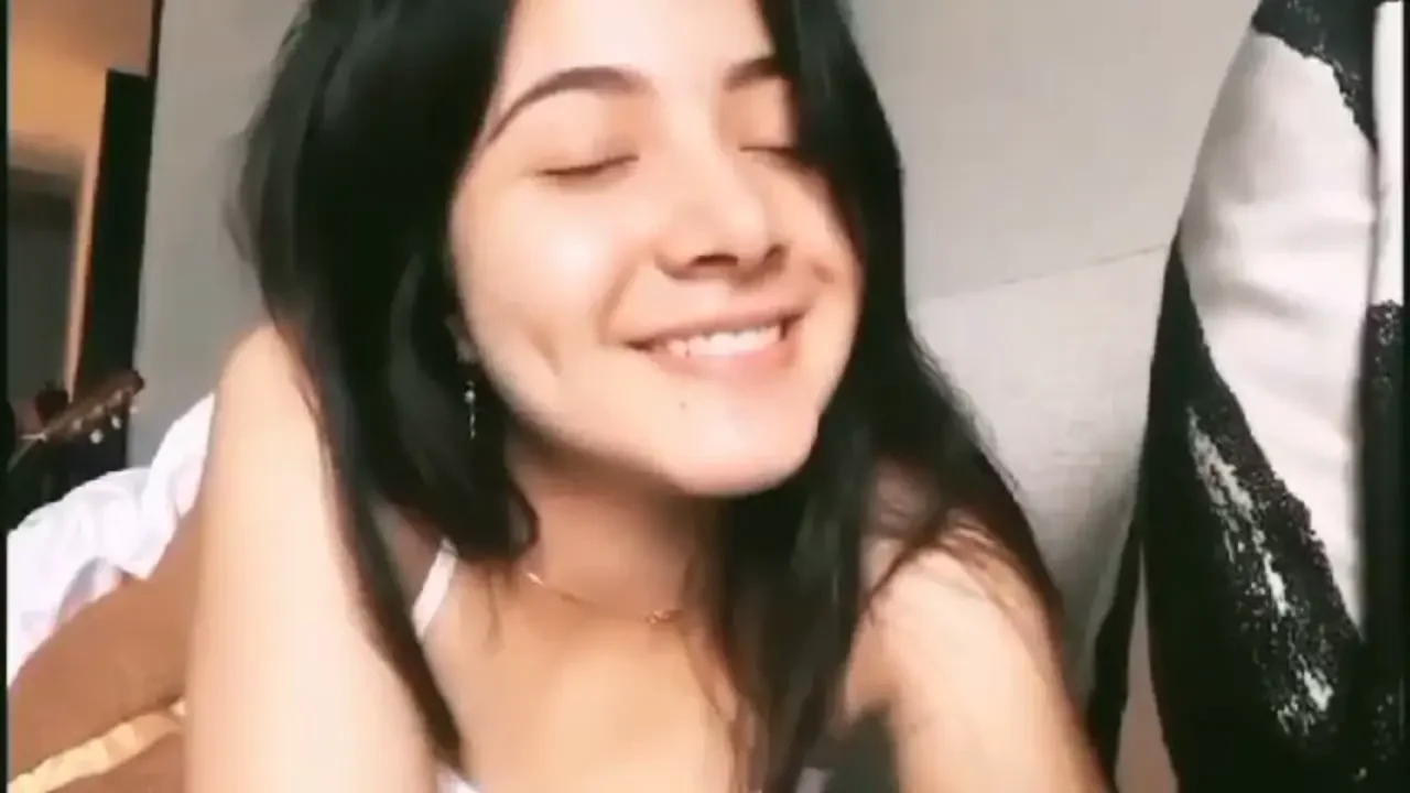 Virall artis BULAN SUTENA.mp4